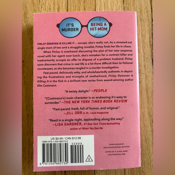 2/$10 Finlay Donovan Is Killing It By Elle Cosmand📚 - Picture 3 of 5